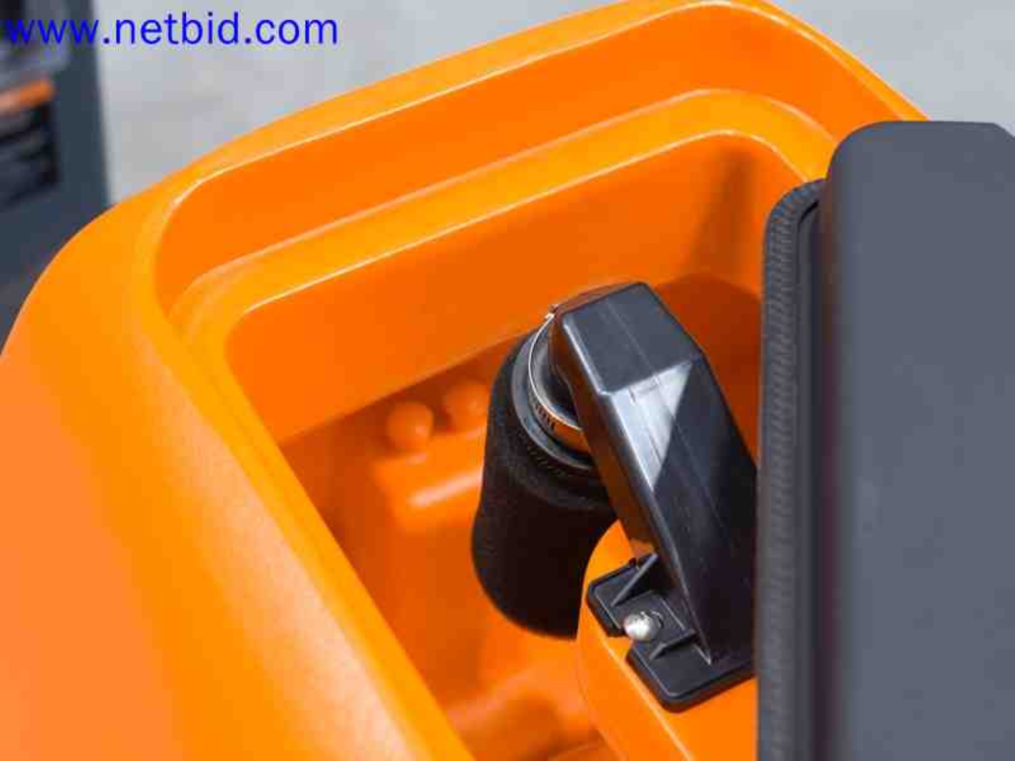 Professionelle Maschinen und Werkzeuge aus den Niederlanden-6