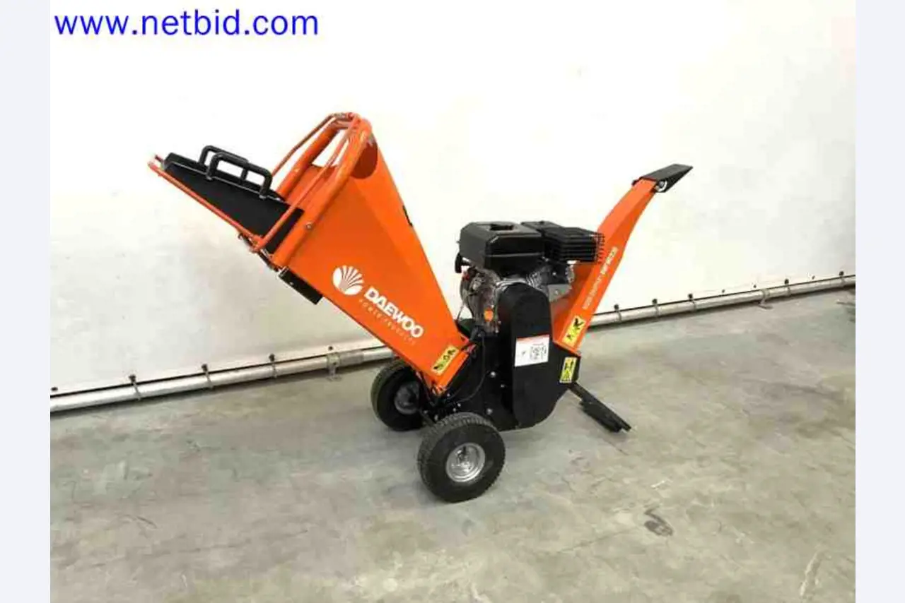 Professionelle Maschinen und Werkzeuge aus den Niederlanden-1