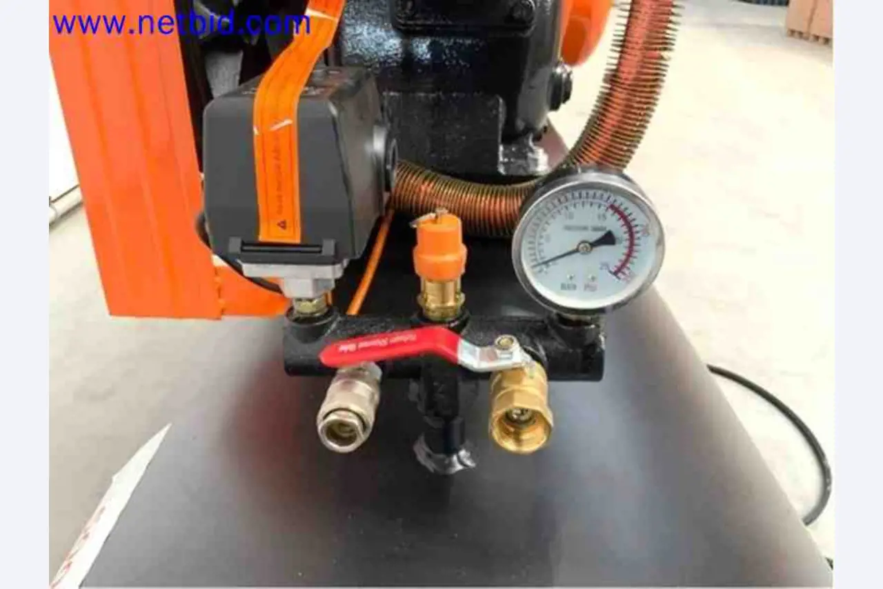 Professionelle Maschinen und Werkzeuge aus den Niederlanden-17