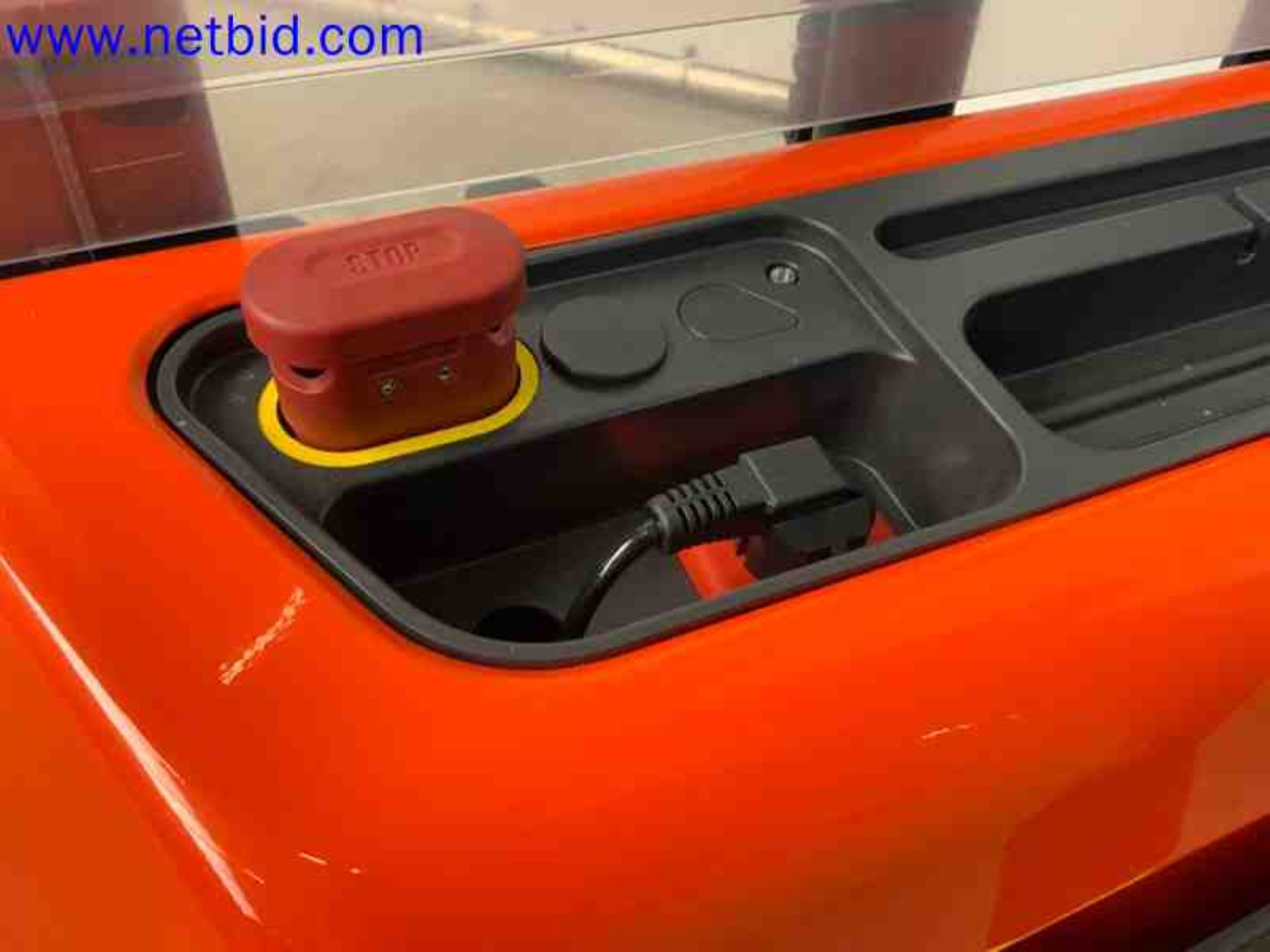 Professionelle Maschinen und Werkzeuge aus den Niederlanden-5