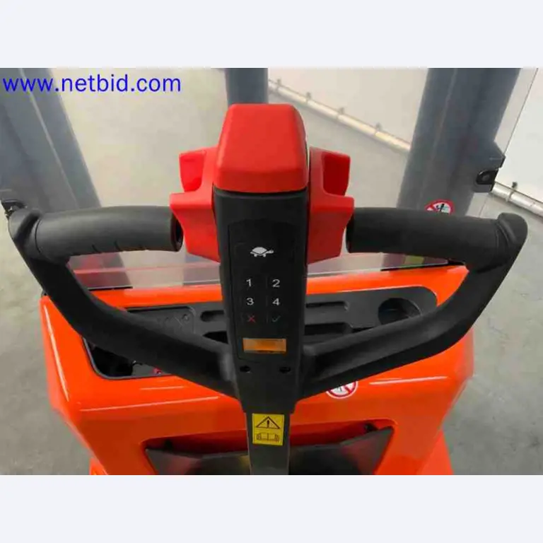 Professionelle Maschinen und Werkzeuge aus den Niederlanden-12