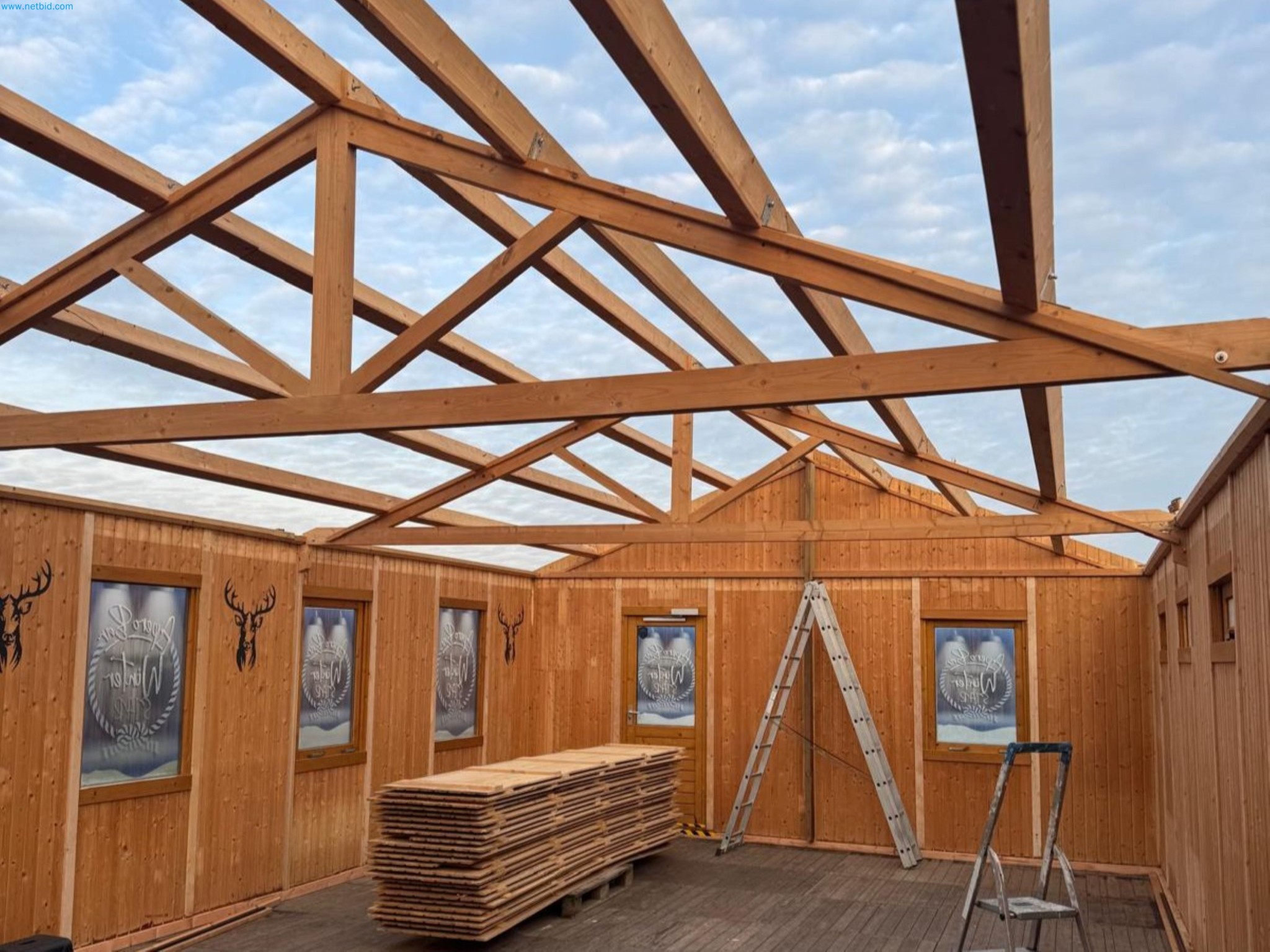 Chalet-/Event-Bar-Aufbau in Belgien-22