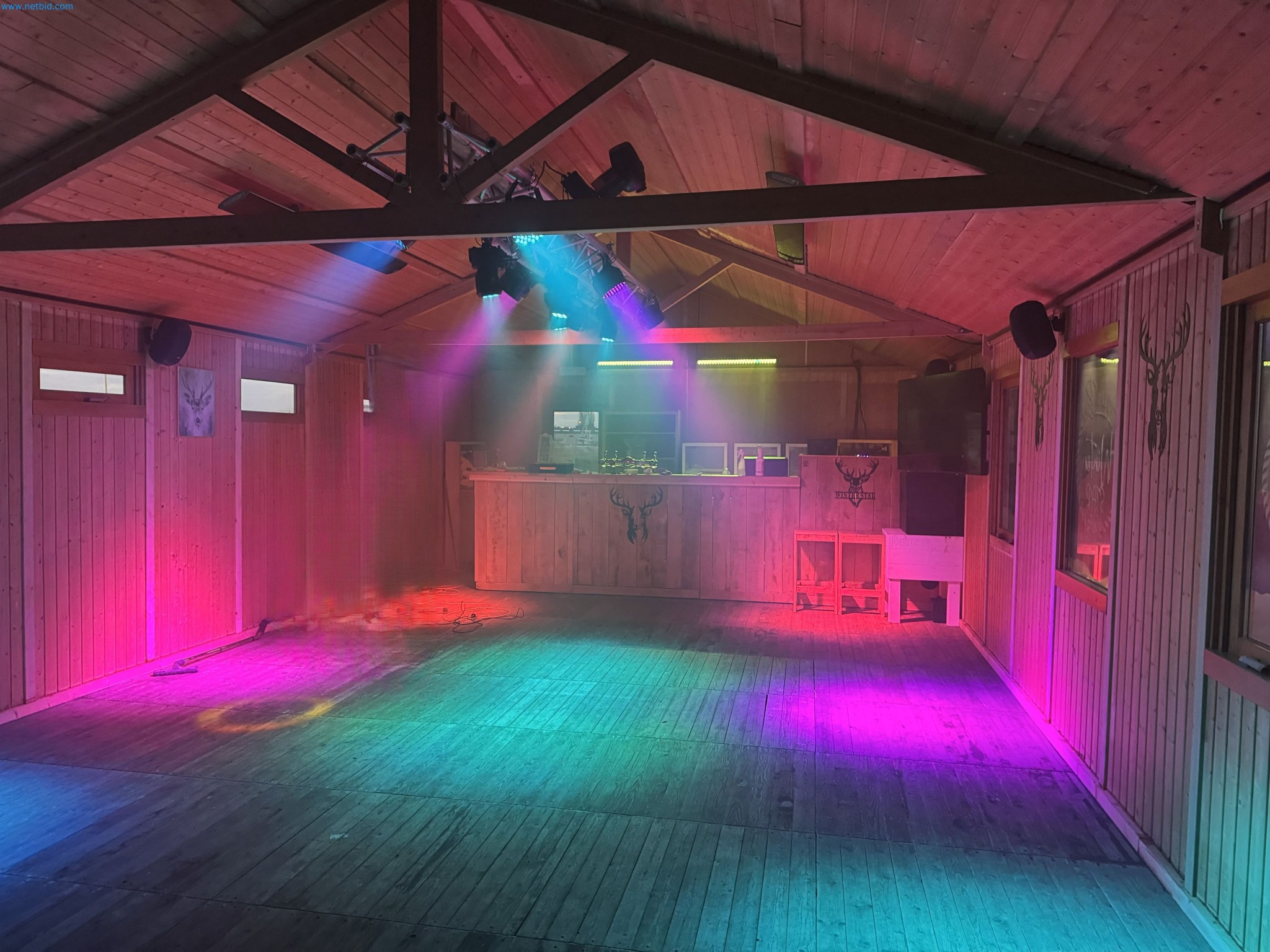 Chalet-/Event-Bar-Aufbau in Belgien-9