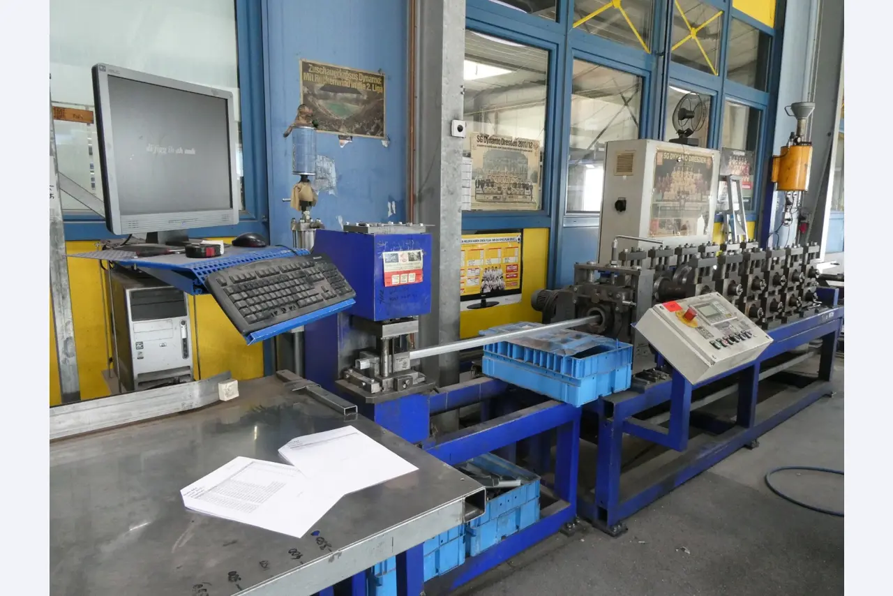 Machines for the production of plastic windows and doors-2