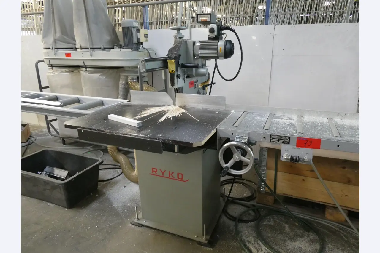 Machines for the production of plastic windows and doors-17