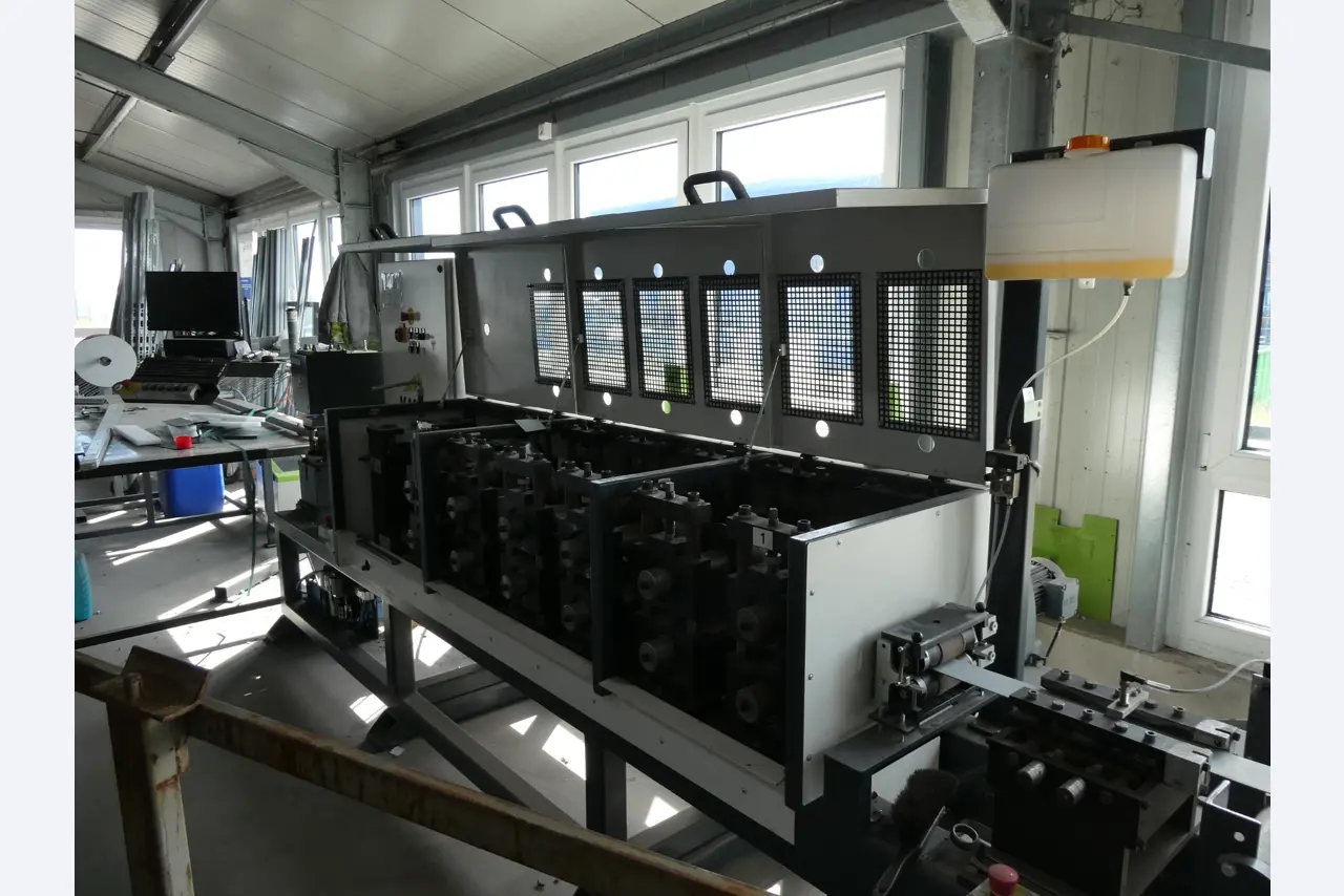 Machines for the production of plastic windows and doors-3