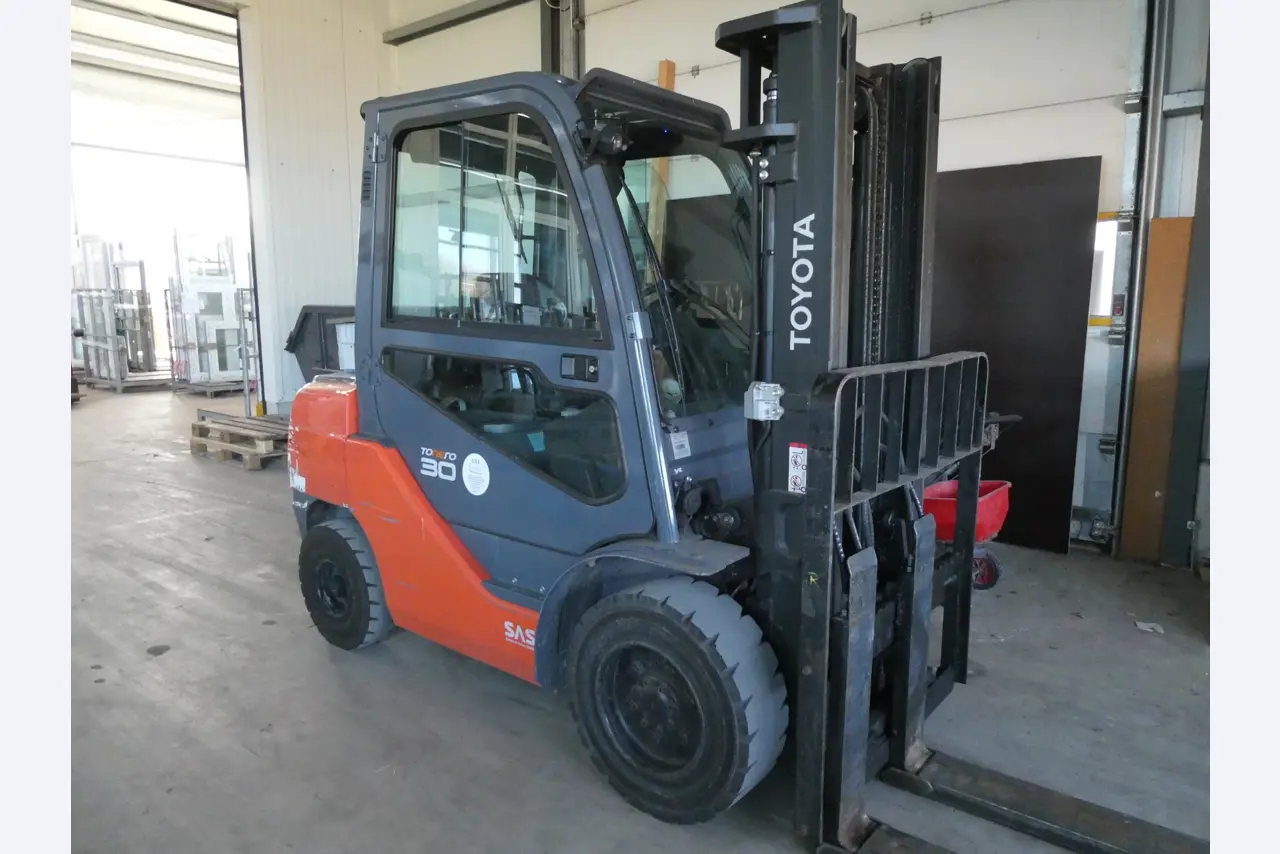Machines for the production of plastic windows and doors-7