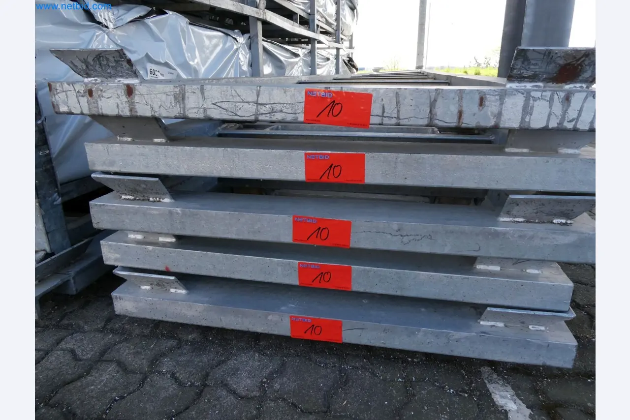 Machines pour la fabrication de fenêtres et de portes en plastique-12