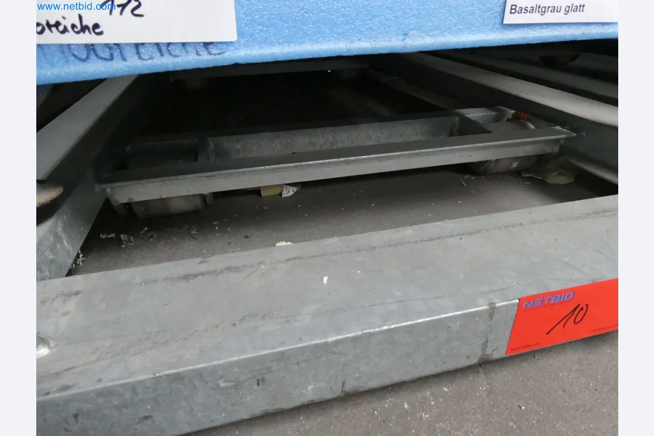 Machines pour la fabrication de fenêtres et de portes en plastique-5