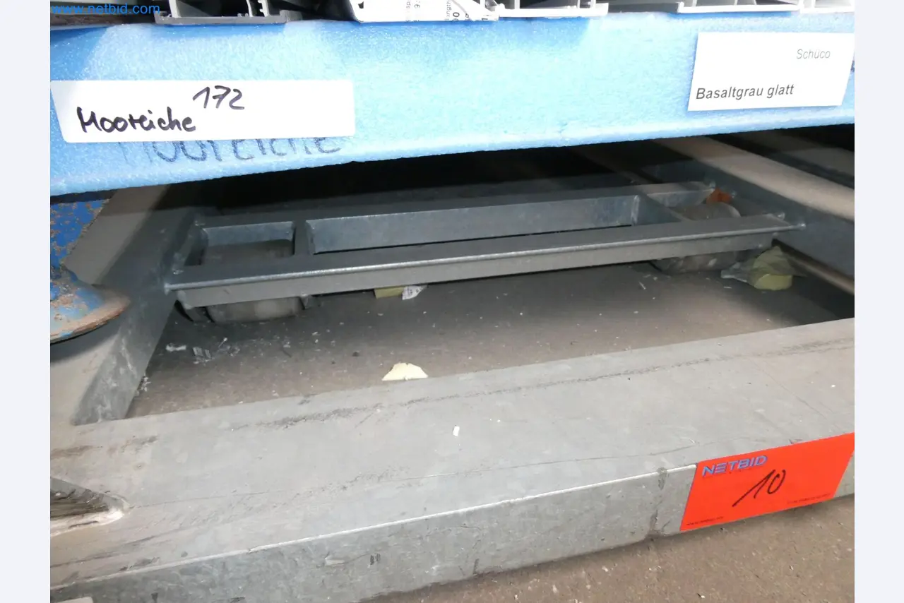 Machines pour la fabrication de fenêtres et de portes en plastique-6