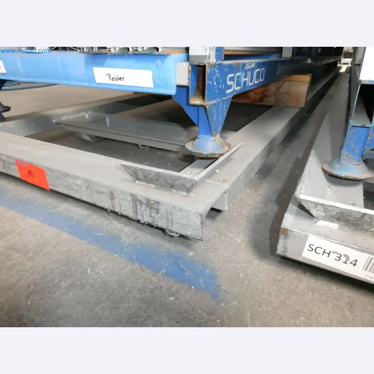 Machines pour la fabrication de fenêtres et de portes en plastique-7
