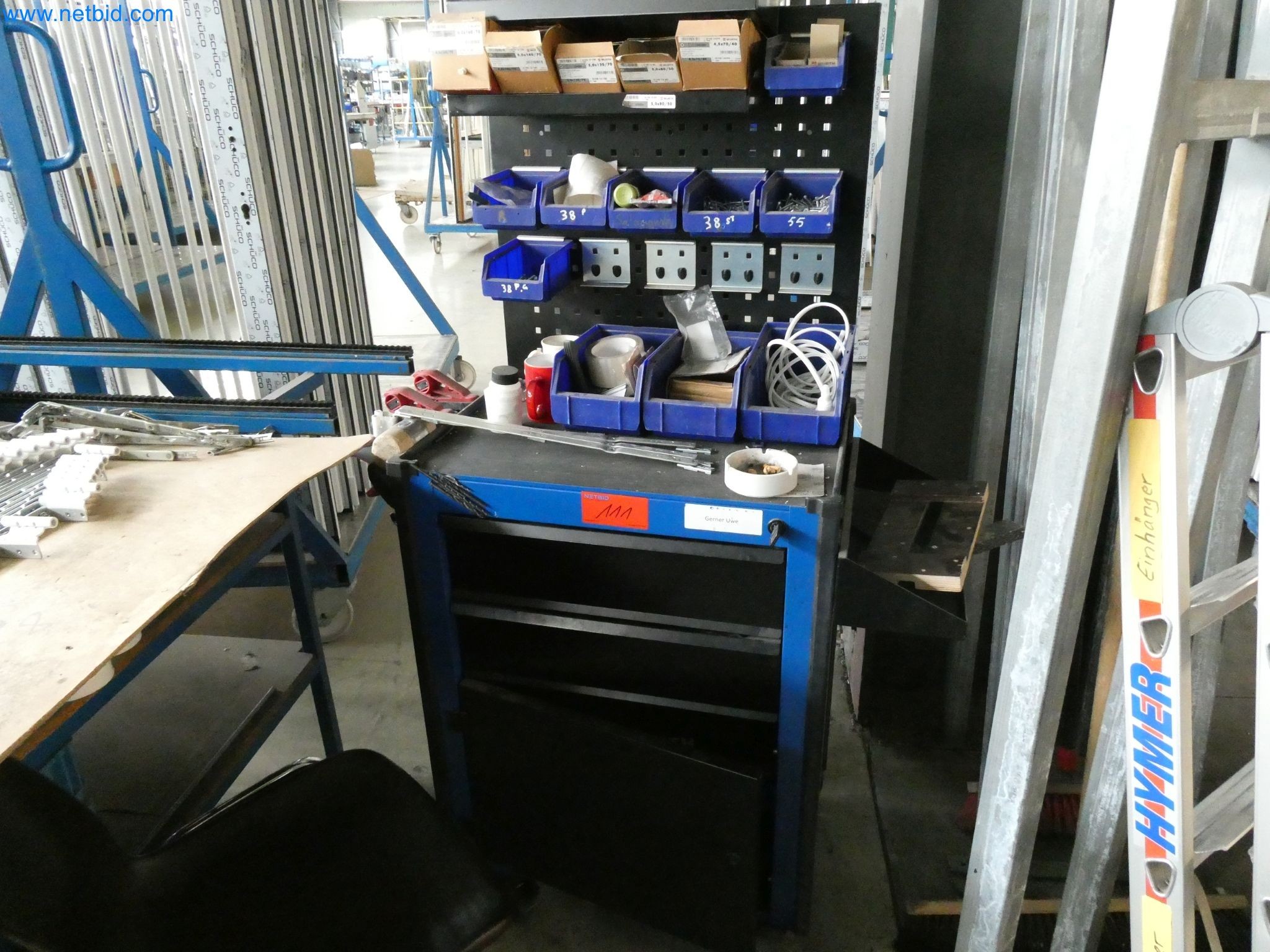 Stroje na výrobu plastových oken a dveří-9
