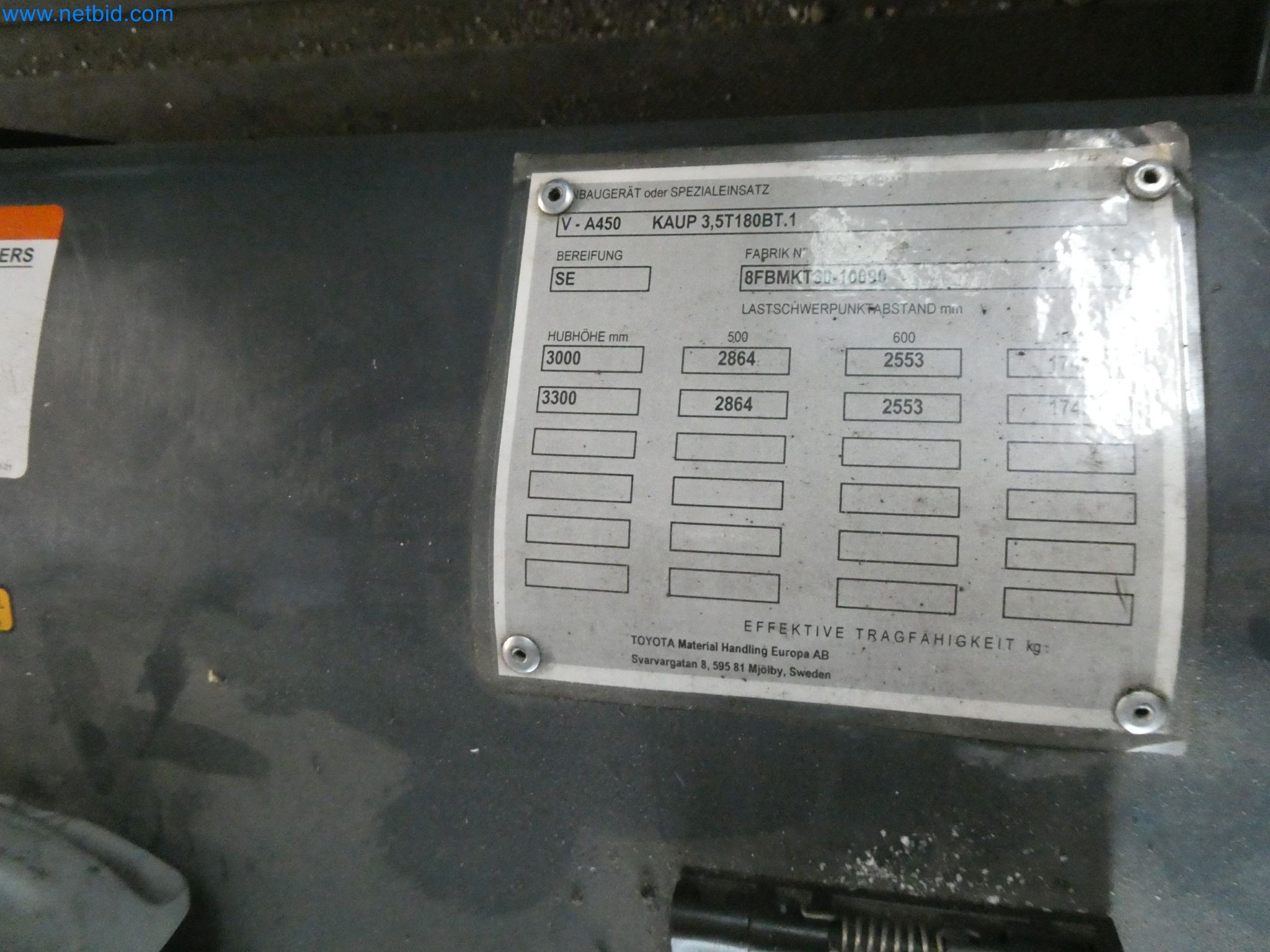 Machines pour la fabrication de fenêtres et de portes en plastique-5