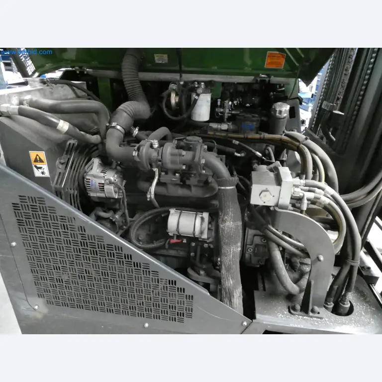 Machines pour la fabrication de fenêtres et de portes en plastique-5