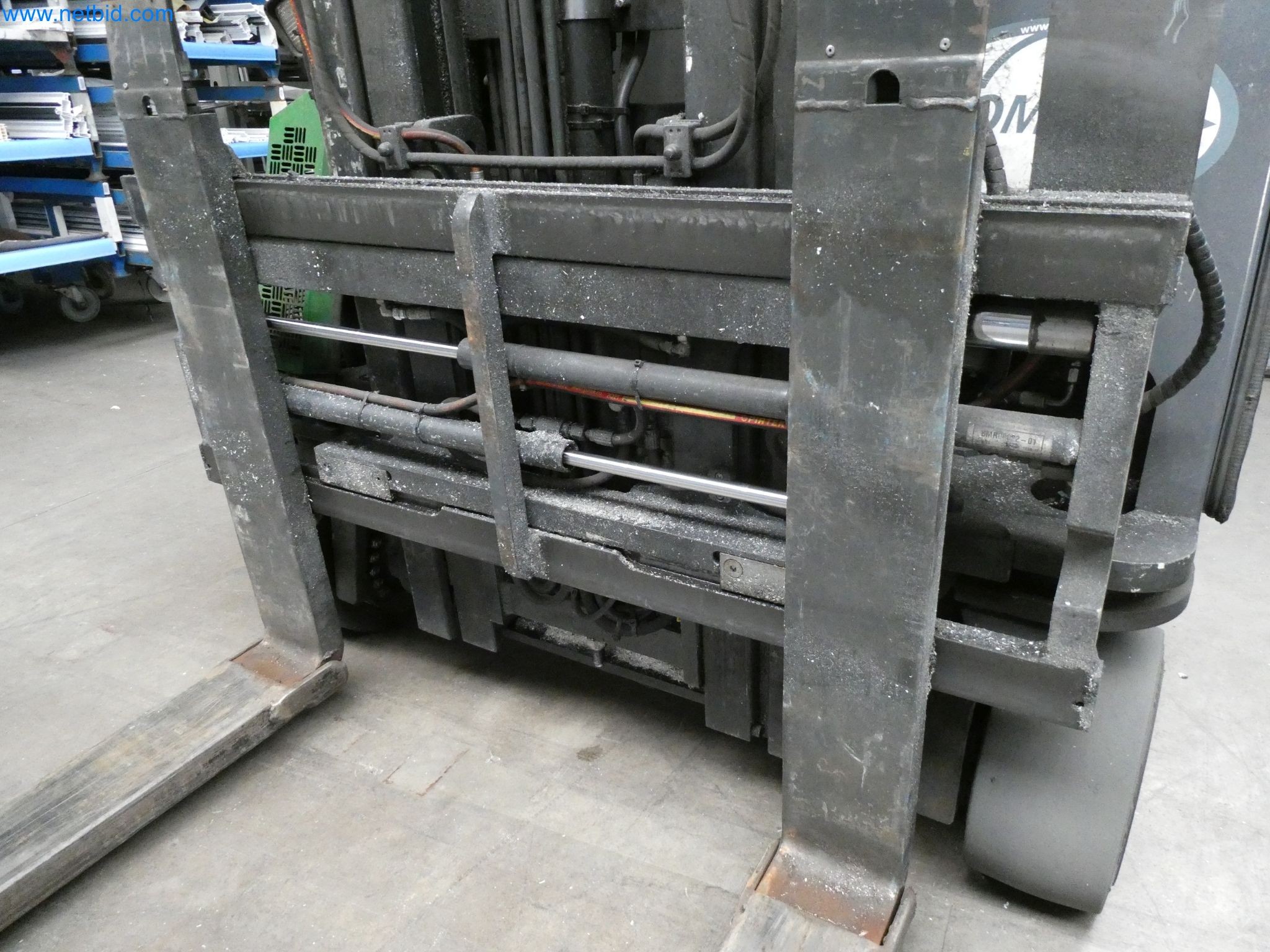 Machines pour la fabrication de fenêtres et de portes en plastique-6