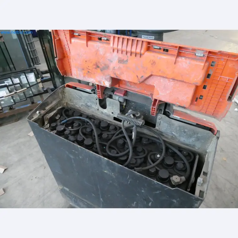 Machines pour la fabrication de fenêtres et de portes en plastique-4