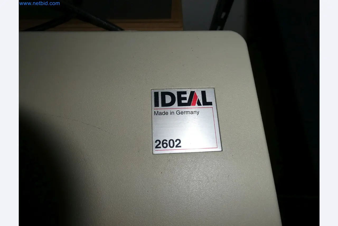Stroji za proizvodnjo plastičnih oken in vrat-1