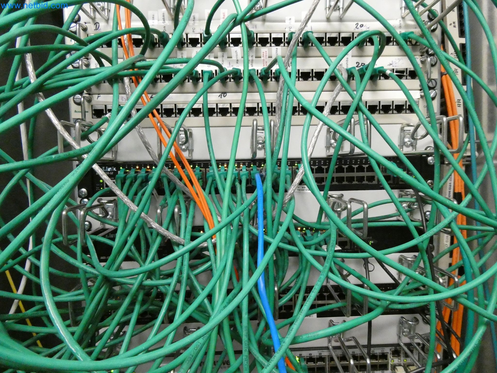 Stroji za proizvodnjo plastičnih oken in vrat-3