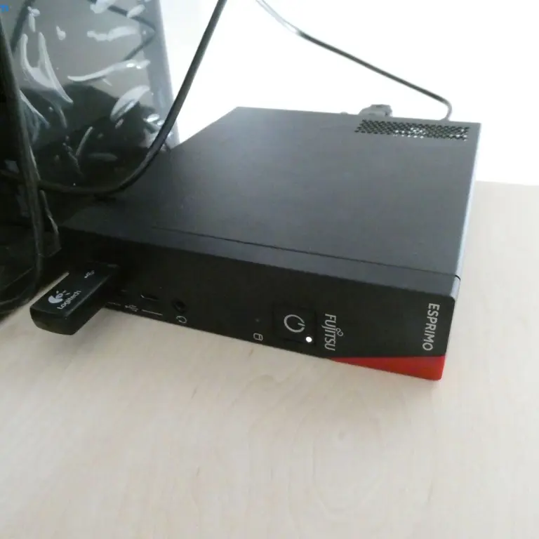 Mini PC Fujitsu Esprimo