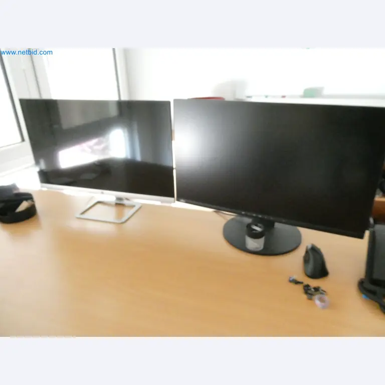 Stroje na výrobu plastových oken a dveří-2