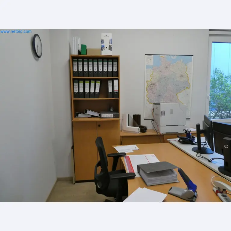 Stroje na výrobu plastových oken a dveří-2