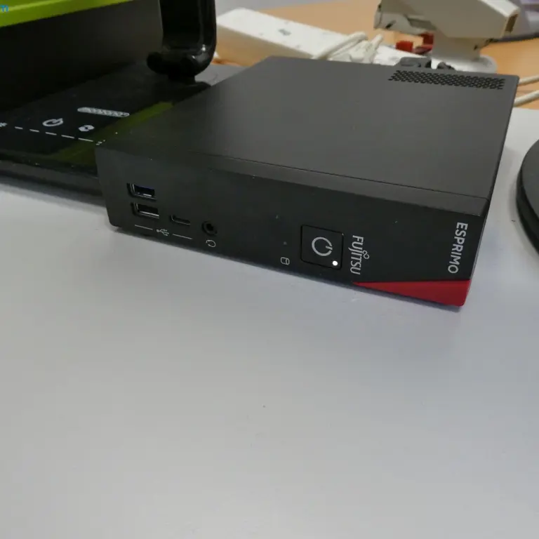 Mini PC Fujitsu Esprimo