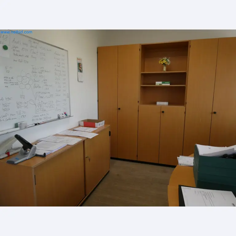 Stroje na výrobu plastových oken a dveří-2