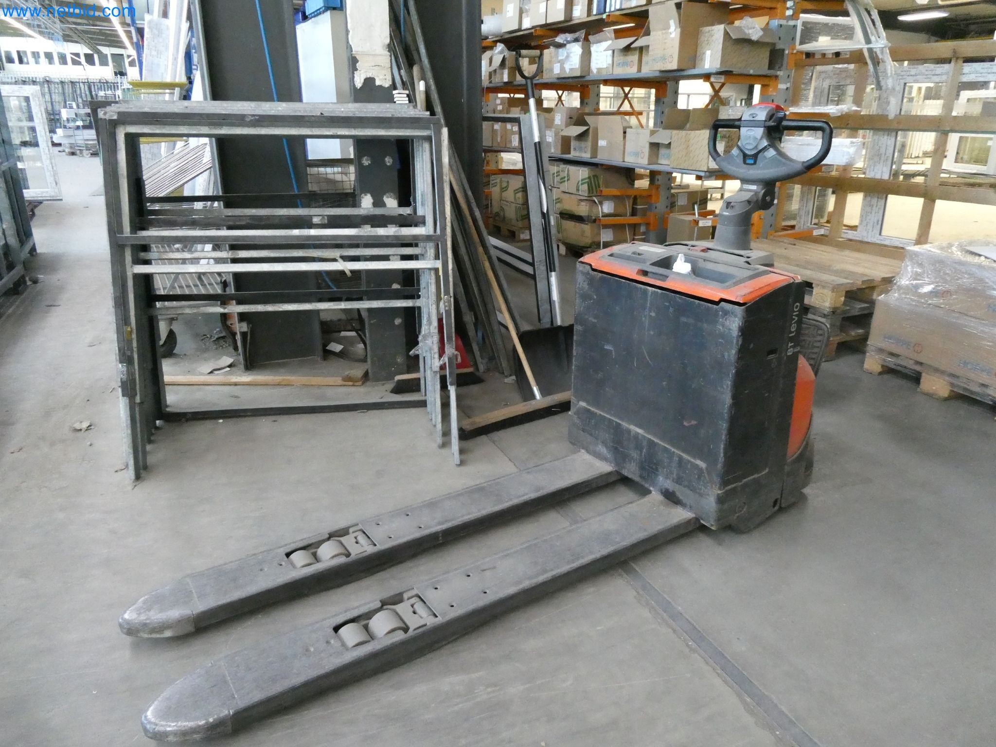 Máquinas para la fabricación de ventanas y puertas de plástico-4