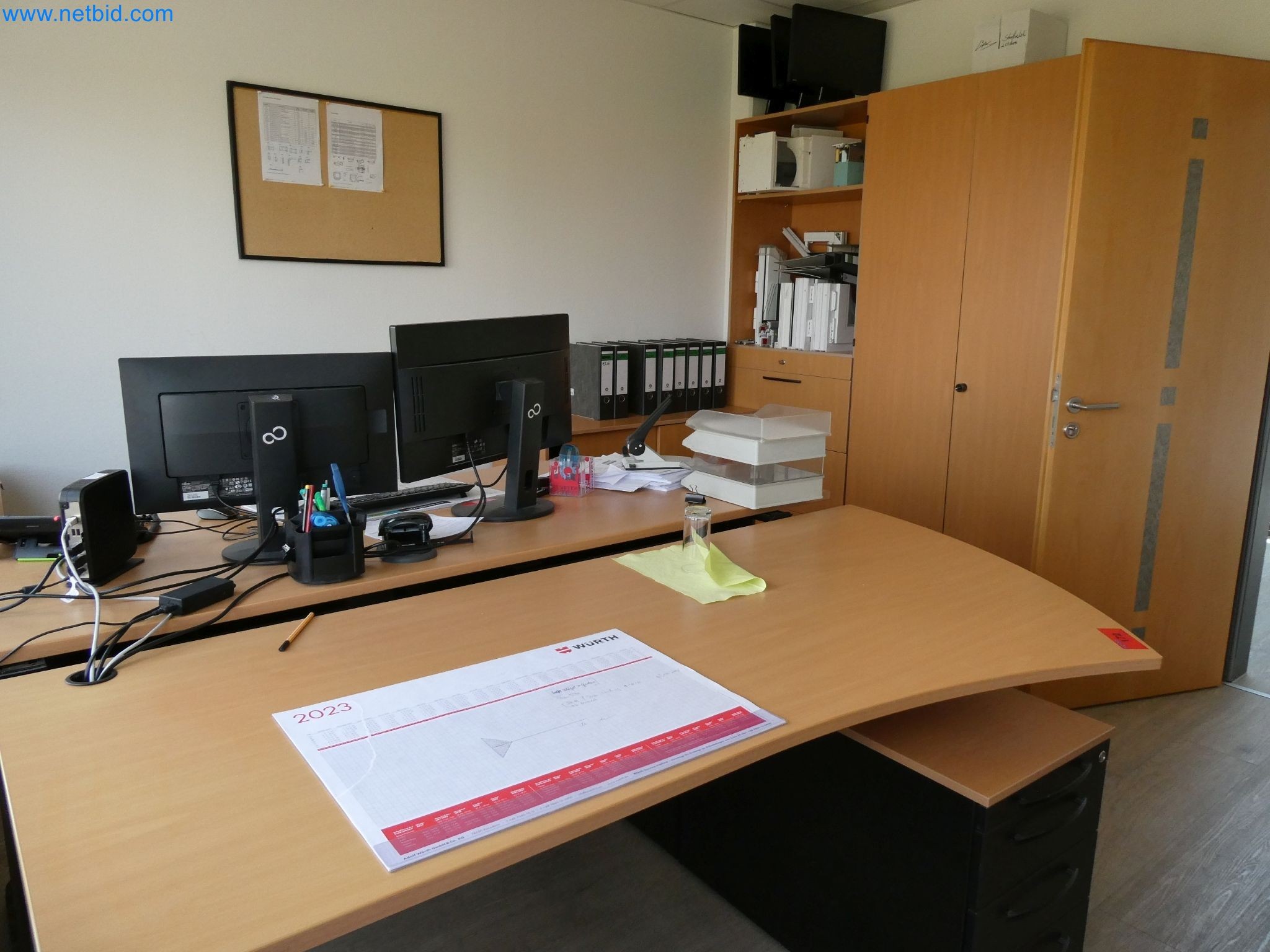 Máquinas para la fabricación de ventanas y puertas de plástico-1