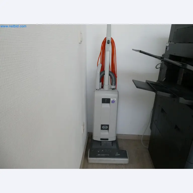 Máquinas para la fabricación de ventanas y puertas de plástico-2