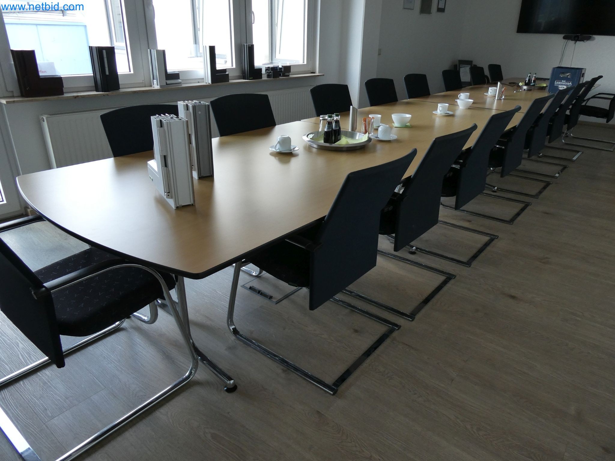 Maschinen zur Herstellung von Kunststofffenstern und Türen-3