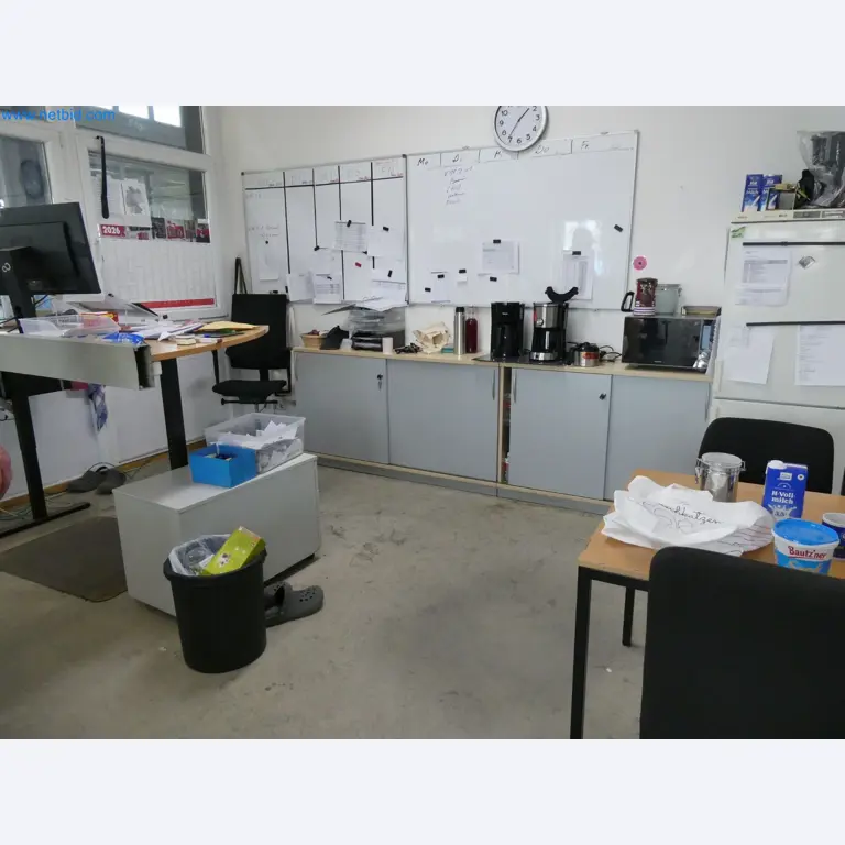 Machines pour la fabrication de fenêtres et de portes en plastique-3