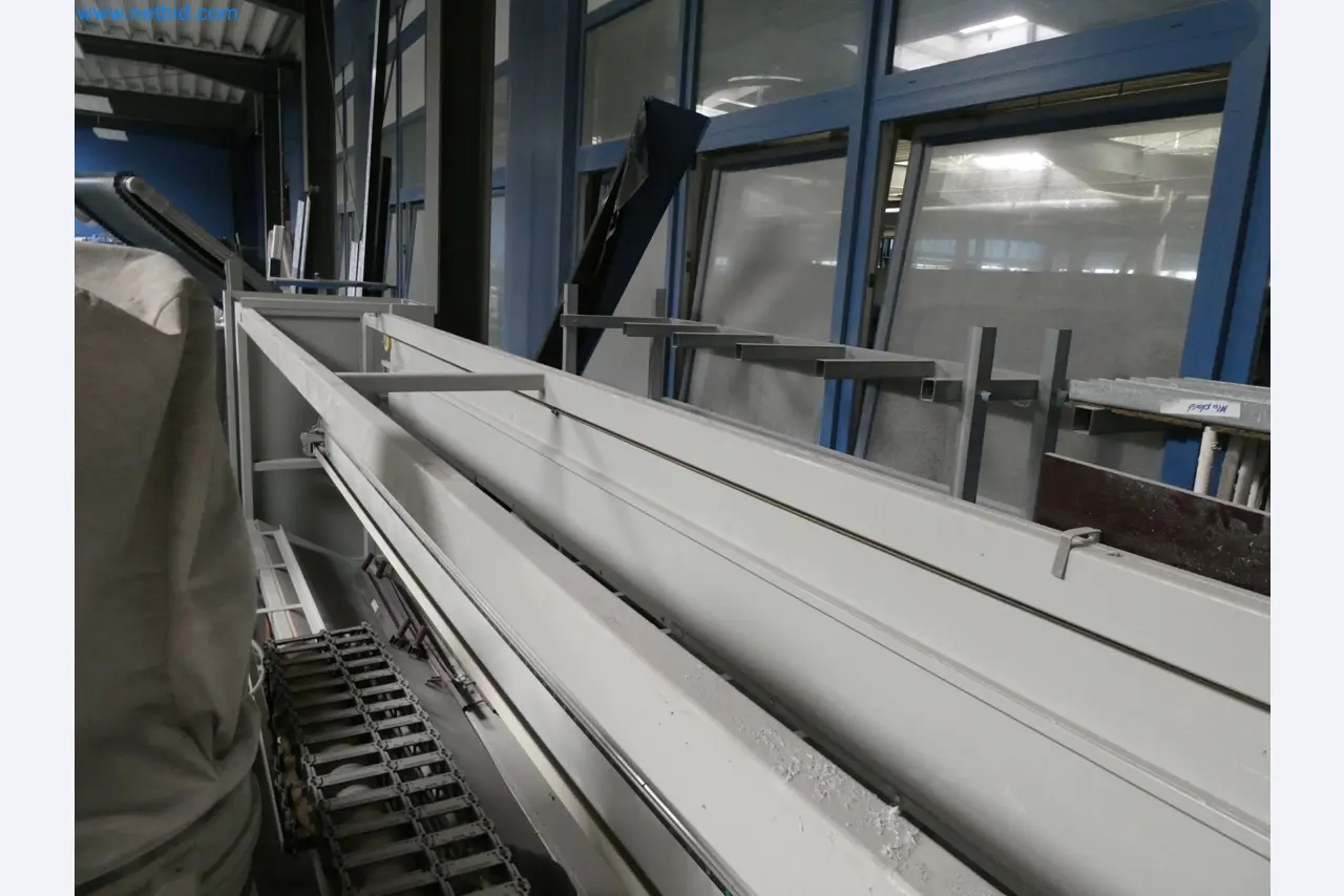 Máquinas para la fabricación de ventanas y puertas de plástico-8