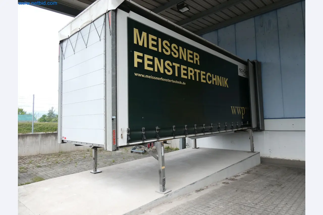 Maszyny do produkcji okien i drzwi z tworzyw sztucznych-1