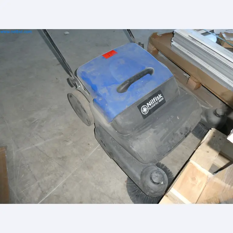 Machines pour la fabrication de fenêtres et de portes en plastique-10
