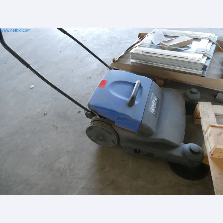 Machines pour la fabrication de fenêtres et de portes en plastique-11