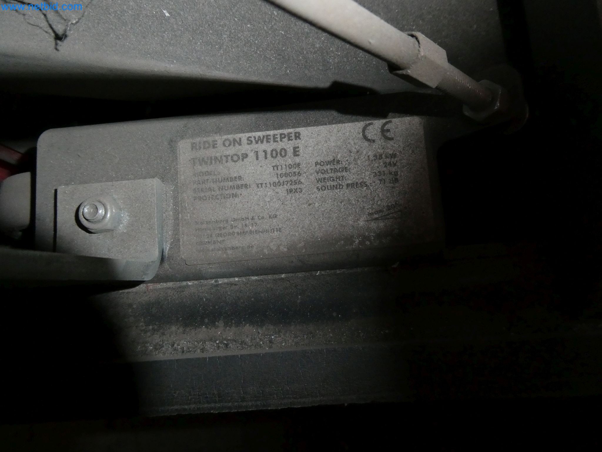 Machines pour la fabrication de fenêtres et de portes en plastique-7