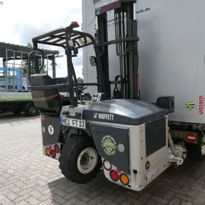 Chariot élévateur à conducteur porté Cargotec Irland Moffett M4 25.3 NX