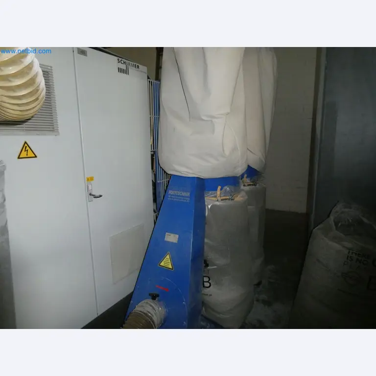 Machines pour la fabrication de fenêtres et de portes en plastique-12