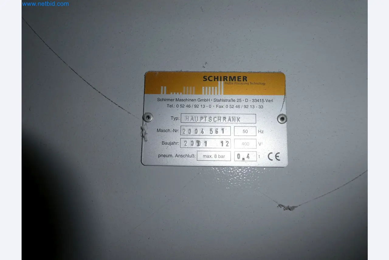 Machines pour la fabrication de fenêtres et de portes en plastique-18