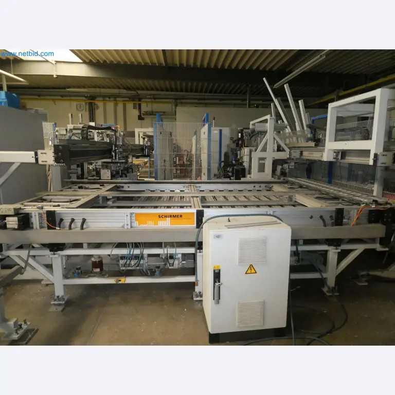 Machines pour la fabrication de fenêtres et de portes en plastique-31