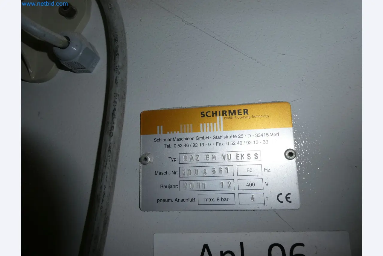 Machines pour la fabrication de fenêtres et de portes en plastique-3