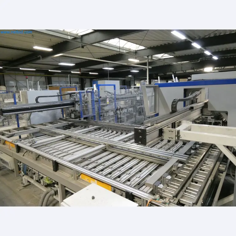 Machines pour la fabrication de fenêtres et de portes en plastique-12