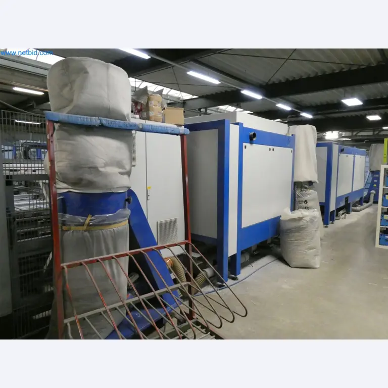 Machines pour la fabrication de fenêtres et de portes en plastique-14