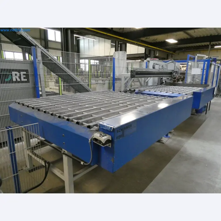 Machines pour la fabrication de fenêtres et de portes en plastique-1