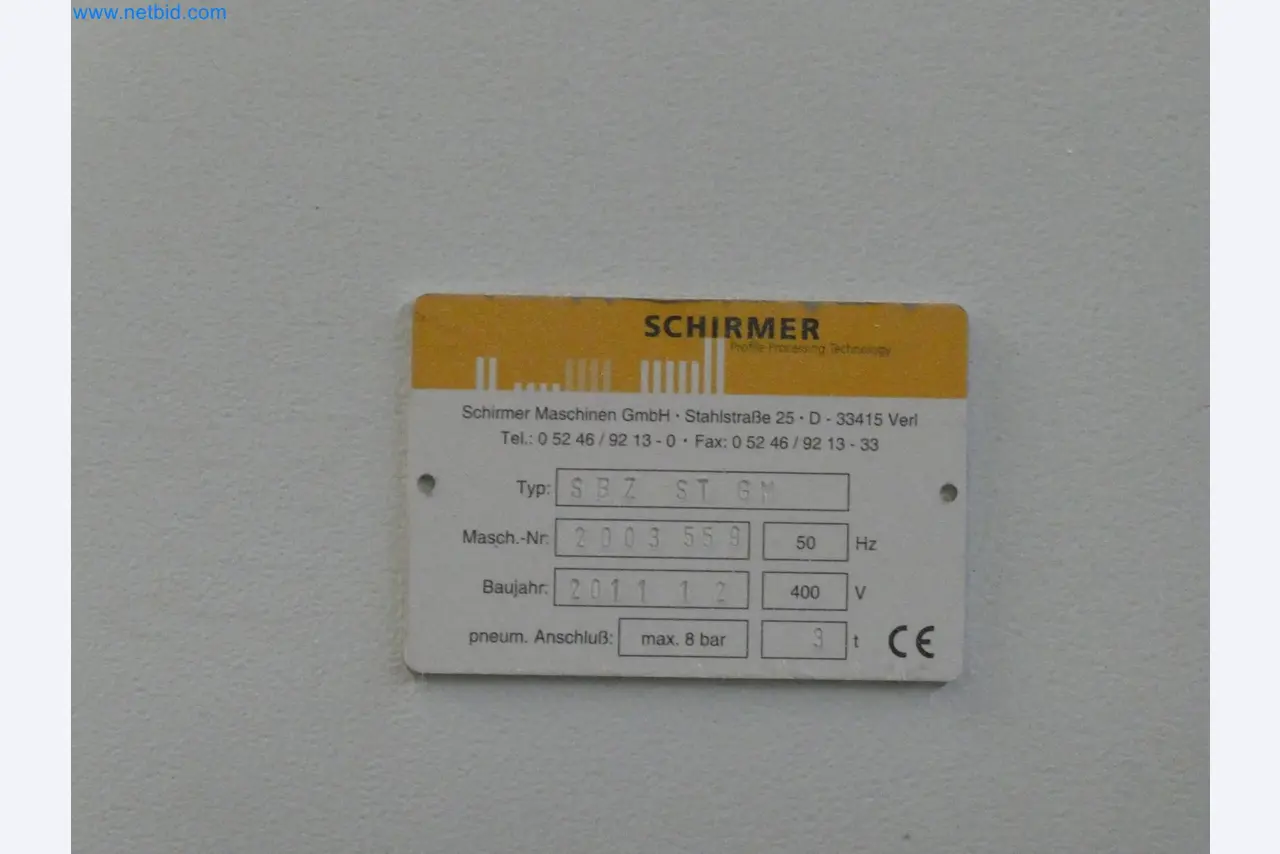 Machines pour la fabrication de fenêtres et de portes en plastique-22
