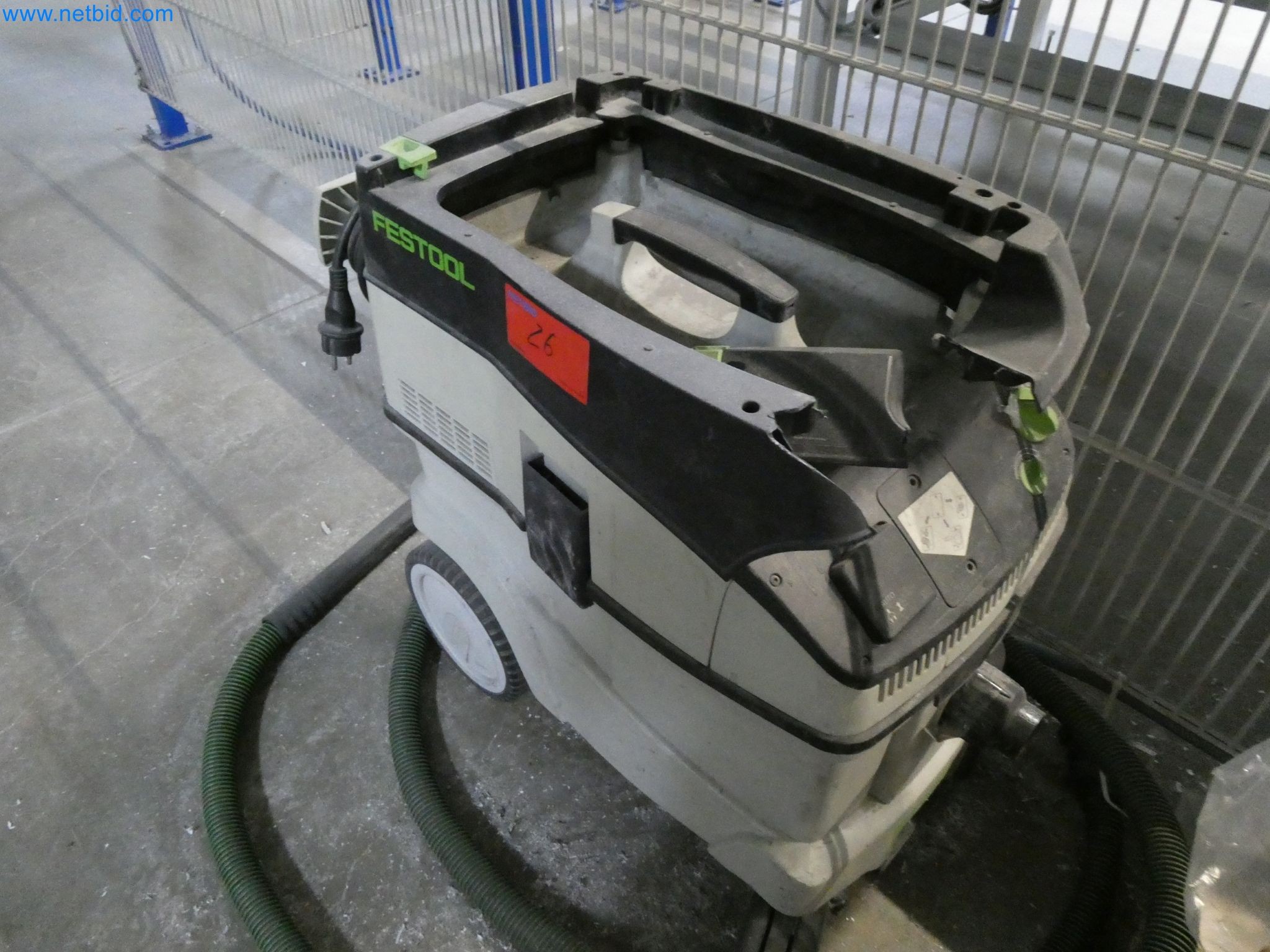 Machines pour la fabrication de fenêtres et de portes en plastique-3