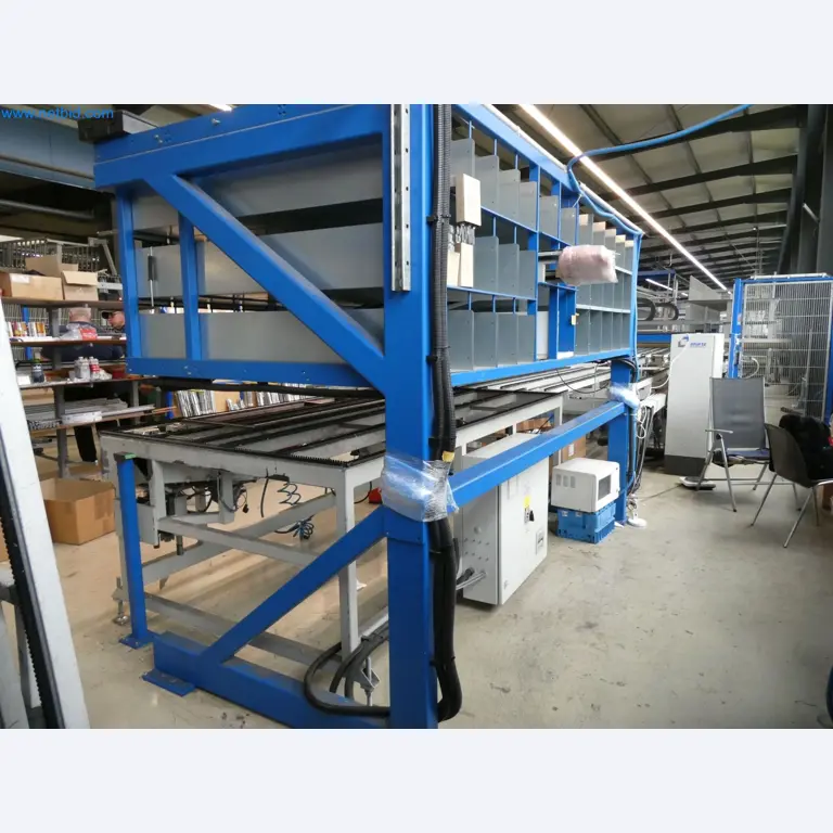 Machines pour la fabrication de fenêtres et de portes en plastique-11