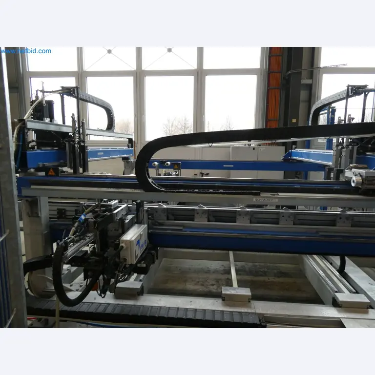 Machines pour la fabrication de fenêtres et de portes en plastique-15