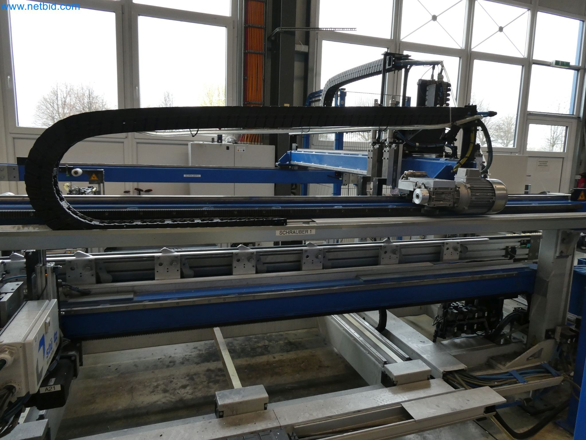 Máquinas para la fabricación de ventanas y puertas de plástico-16